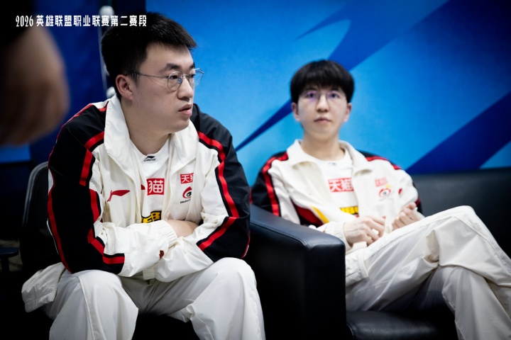 【QY球友会】零的突破！WBG在第二赛段开赛第四场比赛 终于艰难拿下首胜