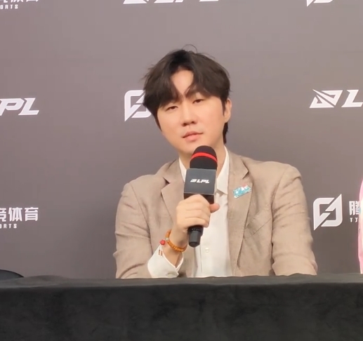 【QY球友会】BLG主教练Daeny：排位/训练赛效果都不错，才给Bin选出韦鲁斯上单