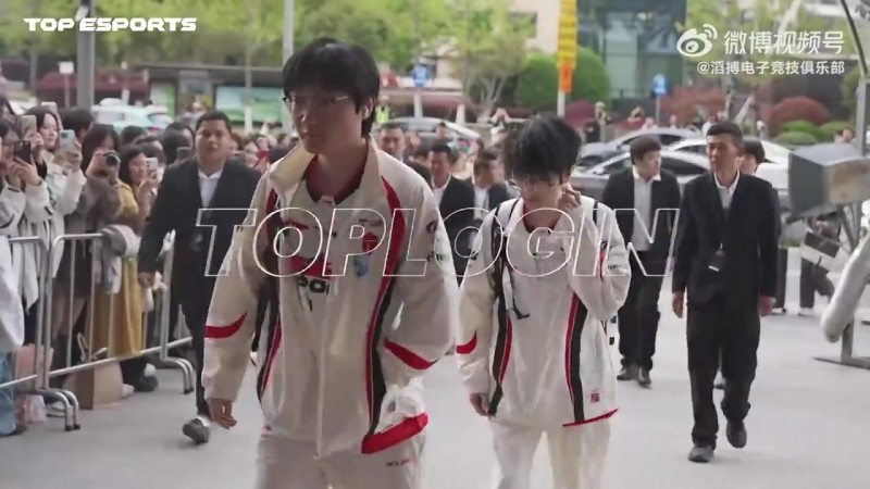 【QY球友会】TES发布对阵AL赛场记录：你跟我说这个话吗，我待了三年多