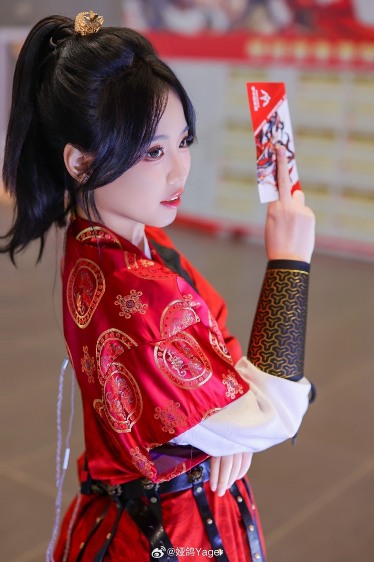 【QY球友会】永劫女主持Yager晒照:给外国选手们来点中式美学的震撼