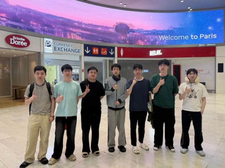 【QY球友会】AL分享队员最新动态：前方已抵达巴黎！加油备战