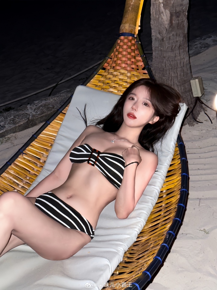 【QY球友会】性感主播呆妹儿被嘲讽:千万粉丝没人刷礼物!圈不到钱,播什么?