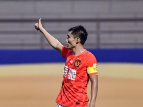 【QY球友会】媒体人：郑智尚未拿到职业级教练证书，在足协报名备案仍为助教