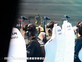 【QY球友会】LPL选手花絮：EDG冠军五人组喝水的频率也要同步
