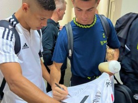 【QY球友会】谢里夫球员获得C罗签名球衣，发文感谢：我最大的足球标杆