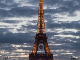 【QY球友会】巴黎等多个法国城市联合抵制卡塔尔世界杯宣传，不设球迷观赛区域
