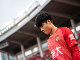 【QY球友会】韩媒：韩国中后卫朴志洙已经与广州队完成解约