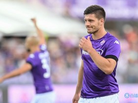 【QY球友会】塞尔维亚媒体：约维奇可能提前结束租借离开佛罗伦萨，寻找新球队