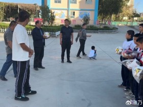【QY球友会】点赞！国安球员乃比江回到家乡新疆做慈善