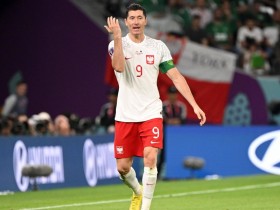 【QY球友会】波兰国家队官方：莱万左脚踝关节扭伤，将缺席10月国家队赛事