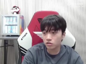 【QY球友会】keria谈派克冠军皮肤:回城拿出一个类地图的东西 唰—”把它展开