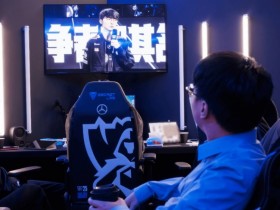 【QY球友会】LOL官推分享Tabe看Faker赛后采访照片:最高的山,最长的河