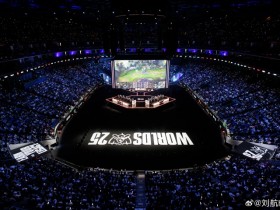 【QY球友会】主持刘航更博晒照:准备了太多AL获胜想问的问题 主持人的手卡也是写满遗憾的书吧