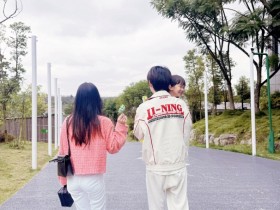 【QY球友会】甜蜜!糖小幽晒照:成都的欢喜记忆