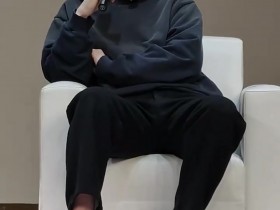 【QY球友会】爱笑谈新教练:确定老教练离队了后 第二天睡醒了就跟Helper建立了联系