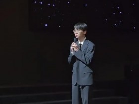 【QY球友会】Doran唱祝福歌曲前的发言:我唱歌并不算好,只是会用心去唱的