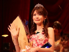 【QY球友会】为争夺第一而相杀!日本女优也一样!【EV扑克下载】