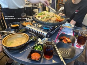 【QY球友会】BLG分享选手日常动态:拍摄日程结束后火速干饭的ON🍴🤤