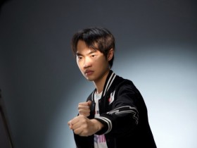 【QY球友会】Knight:LPL有很多强队只是没发挥好 会夺冠证明LPL最强