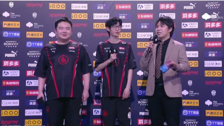 成都AG超玩会赛后采访：没想过四比零 但我们有很大信心能赢